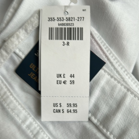 Women's Hollister White Distressed Ultra High-Rise Jean Legging 3R 26W/28L NWT - Picture 13 of 13